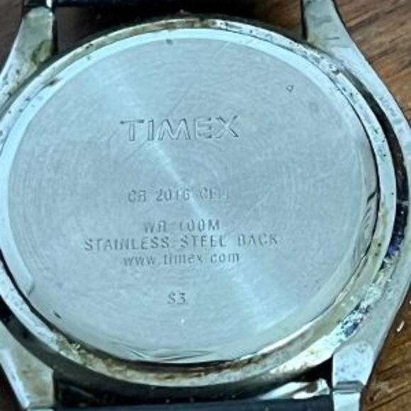 Timex S3 Black And Silver Tone 100M WR Dress Sports Watch - Picture 7 of 8